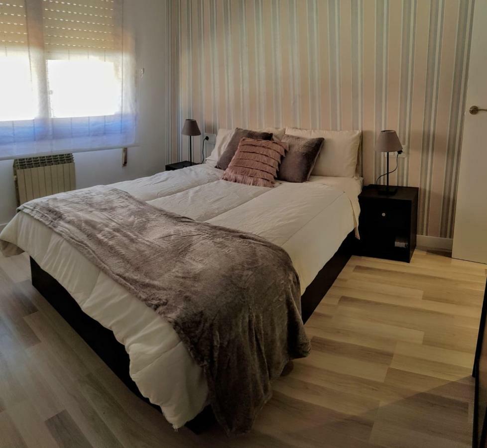 Apartamento "El Abuelo" Calahorra Luaran gambar